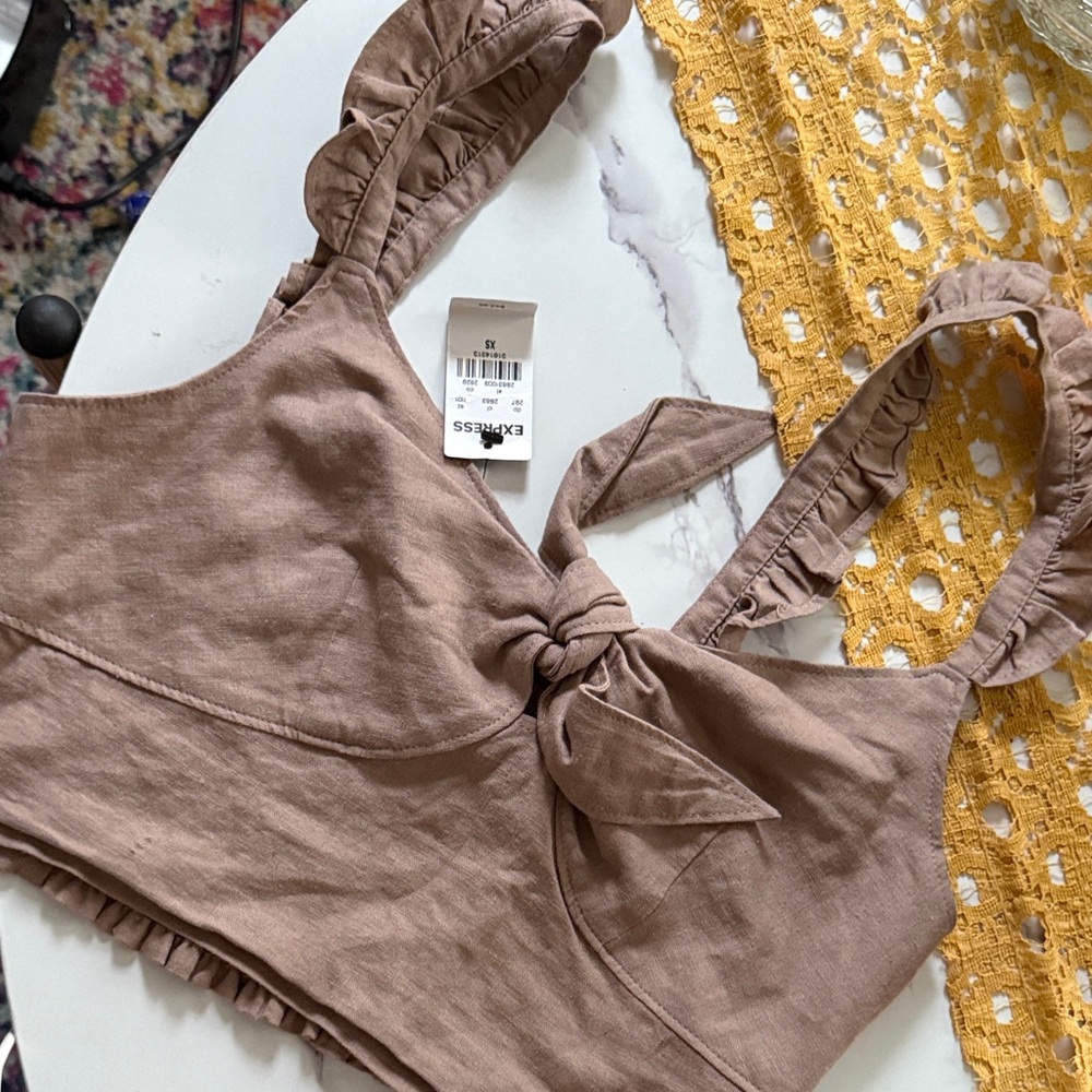 NWT Express Brown Ruffled Tie-Front Tank Top